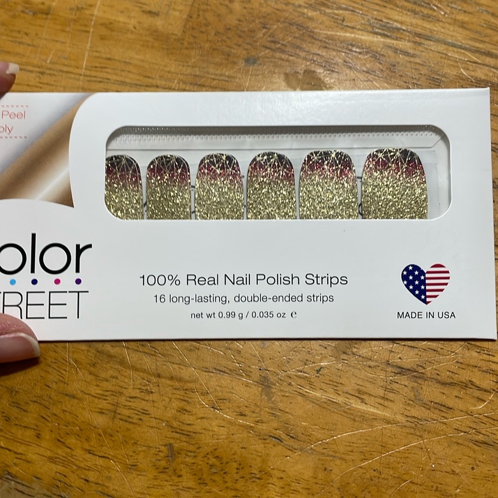 Color Street nail polish